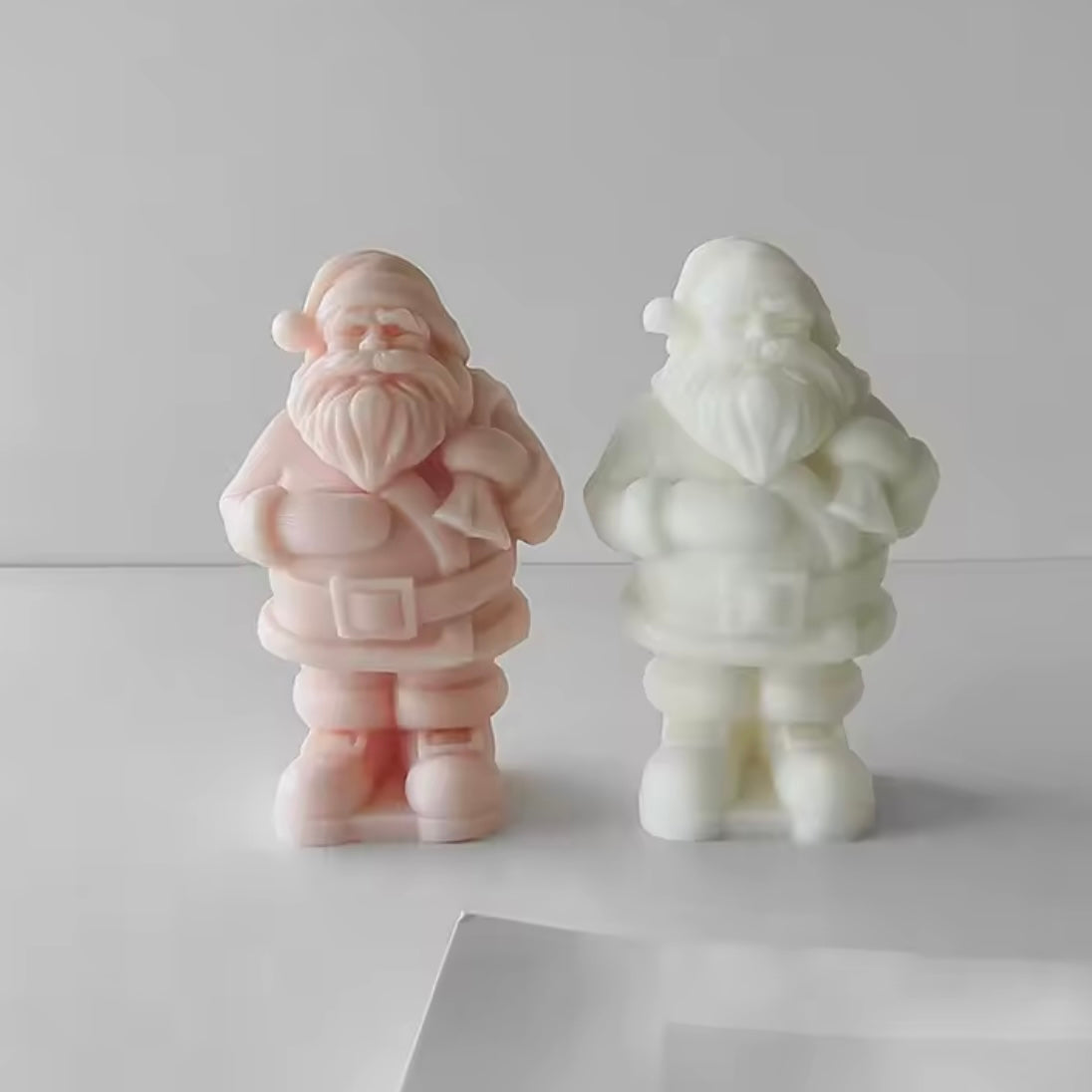 Candela profumata Babbo Natale in cera di soia
